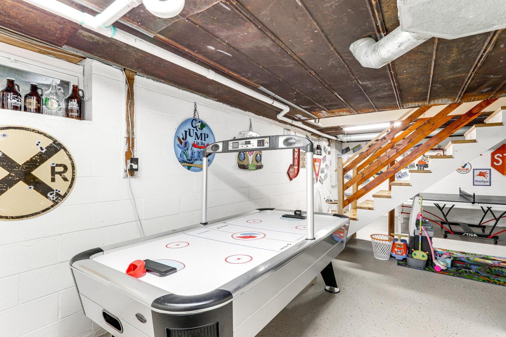 Updated Marshall Home With Fire Pit And Game Room! Eksteriør billede